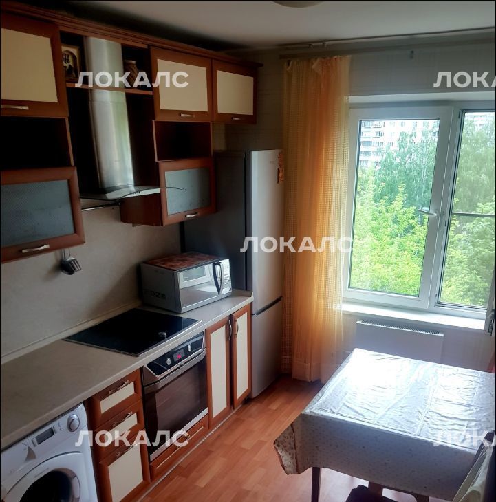 Сдам 3-к квартиру на улица Маршала Захарова, 17К2, метро Орехово, г. Москва