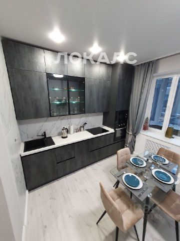 Сдается трехкомнатная квартира на Ермолаевский переулок, 8, метро Арбатская (Арбатско-Покровская линия), г. Москва