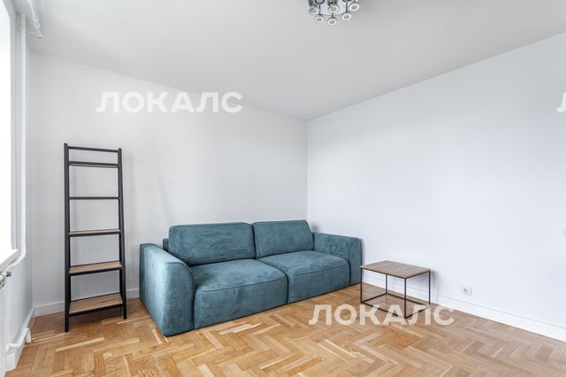 Сдаю трехкомнатную квартиру на г Москва, ул Бахрушина, д 4 стр 1, метро Новокузнецкая, г. Москва