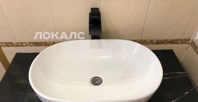 Сдается 4-комнатная квартира на улица Павла Андреева, 28К6, метро Шаболовская, г. Москва