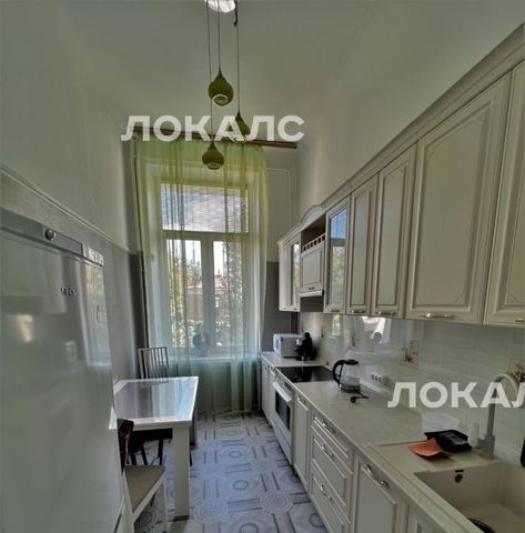 Аренда 2-к квартиры на Садовая-Триумфальная улица, 4/10, метро Новослободская, г. Москва