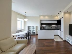 4-комнатная квартира: Москва, Авиационная улица, 77 (145 м²)