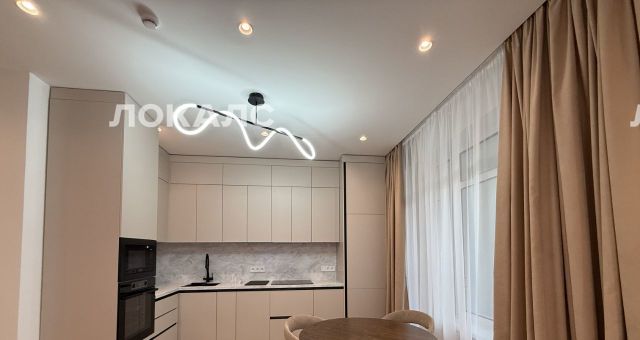 Сдаю 3к квартиру на улица Петра Алексеева, 14, метро Кунцевская, г. Москва