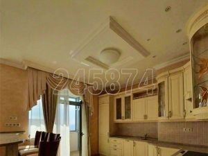 3-к кв. Москва Рублевское ш., 107 (130.0 м²)