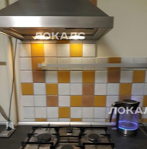 Сдаю 3-к квартиру на Смоленский бульвар, 6-8, метро Киевская, г. Москва