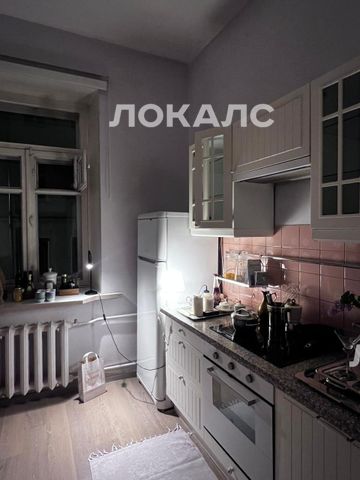 Сдаю комнату на г Москва, 2-й Обыденский пер, д 13, метро Кропоткинская, г. Москва