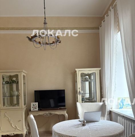 Сдаю 2х-комнатную квартиру на Вознесенский переулок, 16/4, метро Александровский сад, г. Москва